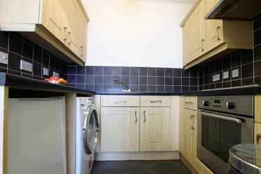 1 bed flat, Westmorland Road, Newcastle Upon Tyne, Newcastle, NE14EG - Image 1